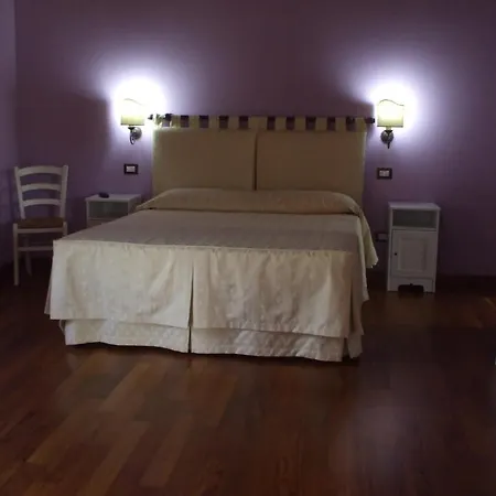 Bauernhof Il Borgo Degli Ulivi Roseto Degli Abruzzi