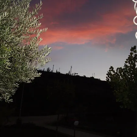 Κατάλυμα σε φάρμα Il Borgo Degli Ulivi *