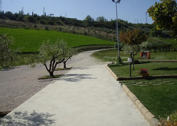 Alloggio per agriturismo Il Borgo Degli Ulivi